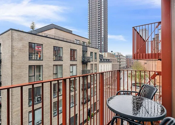 Exclusive In V With Balcony Апартаменты *